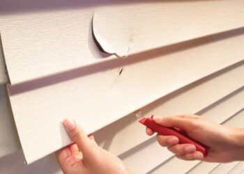 Replacing Vinyl Siding? Here's How to Choose the Right Installer
